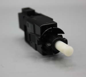 Original Mercedes-Benz Bremslichtschalter ML 163, A 168, Vito 638, Sprinter 901,902,903,904,905 6