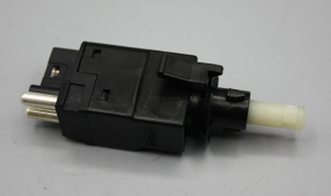 Original Mercedes-Benz Bremslichtschalter W124, W129, W140, W170, W201, W202,…… 1