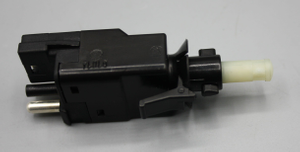 Original Mercedes-Benz Bremslichtschalter W124, W129, W140, W170, W201, W202,…… 4