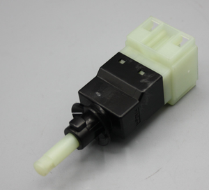 Original Mercedes-Benz Bremslichtschalter W170, W210, W461, W463, Sprinter W901,902,903,904,905 3