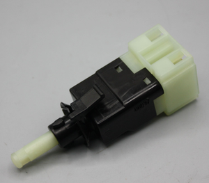 Original Mercedes-Benz Bremslichtschalter W170, W210, W461, W463, Sprinter W901,902,903,904,905 5