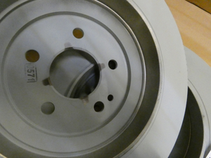 Original Mercedes-Benz Bremsscheibensatz (2 Stück) hinten. V-Klasse W447 3