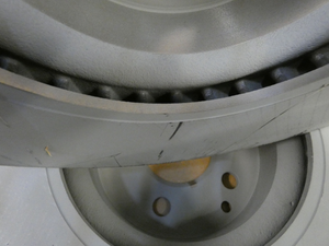 Original Mercedes-Benz Bremsscheibensatz (2 Stück) vorne. SLK_172, C_W204, E_207, E_212 4