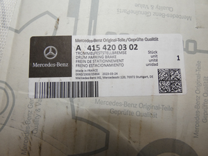 Original Mercedes-Benz Bremsscheibensatz mit Radnabe (2 Stück) hinten. Citan W415 6