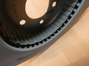 Original Mercedes-Benz Bremsscheibensatz vorne (2 Stück). C-Klasse W206 4