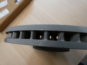 Original Mercedes-Benz Bremsscheibensatz vorne (2 Stück). GLE, GLS W167 3