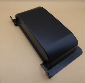 Original Mercedes-Benz Deckel Stoßfänger vorne mitte. Atego 1