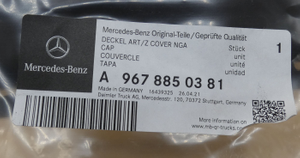 Original Mercedes-Benz Deckel Stoßfänger vorne mitte. Atego 6