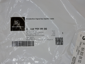 Original Mercedes-Benz Drehzahlsensor Hinterachse. R-Klasse W251 4