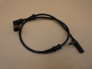 Original Mercedes-Benz Drehzahlsensor vorne. SLK R172 1