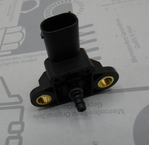 Original Mercedes-Benz Drucksensor an Ladeluftkühler. AMG CLA45, AMG A45, AMG GLA45 3