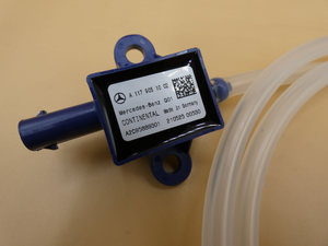 Original Mercedes-Benz Drucksensor Beschleunigungssensor. CLA W117, GLA W156 3