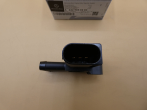 Original Mercedes-Benz Drucksensor DPF (CLA,GLA,GLK,CLS,V-Klasse,Sprinter) 4