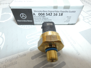Original Mercedes-Benz Drucksensor Kraftstoffleitung. ML, GL, CLA, GLA, A-Klasse, C-Klasse.. 4