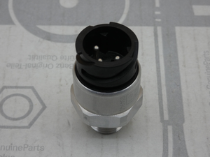 Original Mercedes-Benz Drucksensor Luftfederung. Actros, Axor, Atego 1