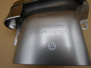 Original Mercedes-Benz Endrohrblende links. C-Klasse W205, GLC W253 4