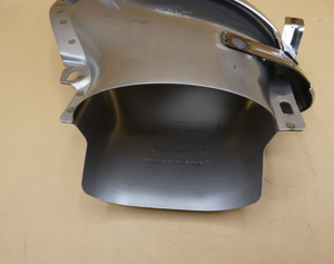 Original Mercedes-Benz Endrohrblende links. C-Klasse W205, GLC W253 6