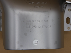 Original Mercedes-Benz Endrohrblende rechts. C-Klasse W205, GLC W253 3