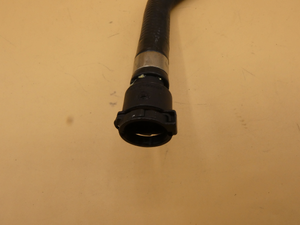 Original Mercedes-Benz Entlüftungsleitung an Ausgleichbehälter. Actros 4