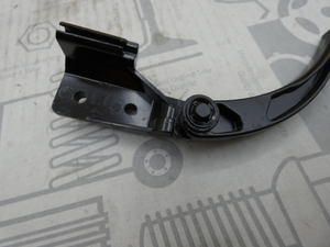 Original Mercedes-Benz Entriegelungsgriff Motorhaube. Vario W669 5