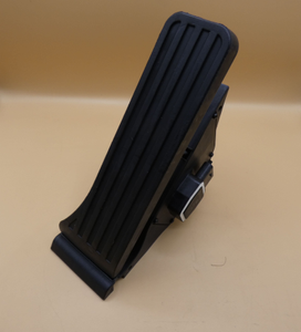 Original Mercedes-Benz Fahr-/Gaspedal. S-Klasse W217, 222, G-Modell W461 2