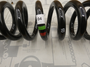 Original Mercedes-Benz Fahrwerksfeder hinten. E-Klasse W212, CLS W218 3