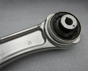 Original Mercedes-Benz Federlenker links. C-Klasse 205, E-Klasse 213, 238, CLS 257 4