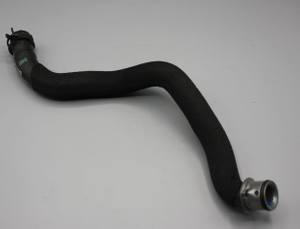 Original Mercedes-Benz Füllschlauch / Kühler an Ausgleichbehälter. W212, W218 2