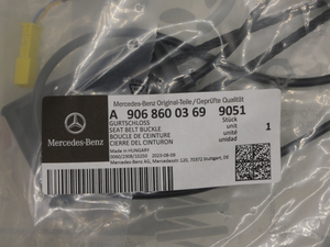 Original Mercedes-Benz Gurtschloss Fahrersitz. Sprinter W906, W909 5