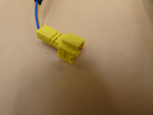 Original Mercedes-Benz Gurtschloss vorne links. W205, W213, W253, W447 3