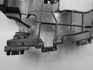 Original Mercedes-Benz Halter Endrohrblende rechts. C-Klasse W205 5