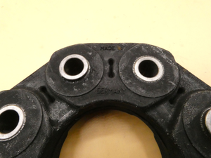 Original Mercedes-Benz Hardyscheibe mit Befestigungsmaterial. C-Klasse, E-Klasse, CLS 6