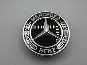 Original Mercedes-Benz Haubenemblem C-Klasse W204, W205 schwarz. 2
