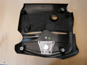 Original Mercedes-Benz Motorabdeckung. CLA W117, GLA W156, A-Klasse W176 3