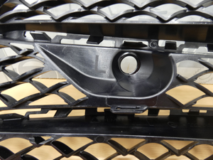 Original Mercedes-Benz Luftgitter Stoßstange unten links. S-Klasse W222 4
