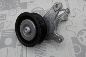 Träger mit Umlenkrolle 1