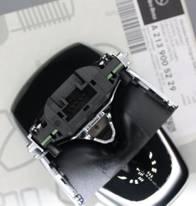 Steuergerät-Mittelkonsole 2