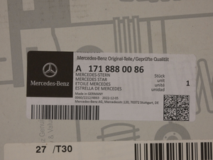 Original Mercedes-Benz Stern vorne. SLK R171 3