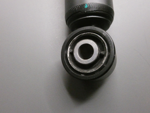 Original Mercedes-Benz Stossdämpfer hinten. V-Klasse W447 4