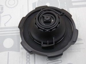 Original Mercedes-Benz Tankverschluss ohne Schließzylinder. Atego 3