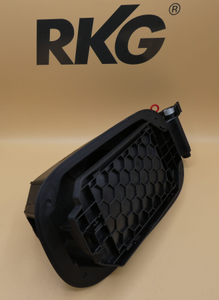 Original Mercedes-Benz Tankeinfüllmulde rechts. GLC W253 2