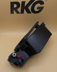 Original Mercedes-Benz Tankeinfüllmulde rechts. GLC W253 3