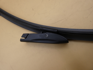 Original Mercedes-Benz Wischerblatt links. Citan W415 3