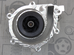 Original Mercedes-Benz Wasserpumpe. GLE W167, E-Klasse W213, S-Klasse W222. OM656929 3