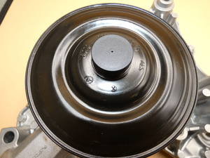 Original Mercedes-Benz Wasserpumpe OM273 (E,ML,GL,CLK,CL,S,SL,R,G 500) 4