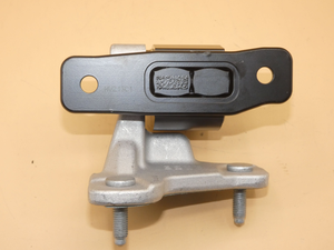 Original Mercedes-Benz Türscharnier vorne links unten. E-Klasse W213, CLS W257, AMG GT 3