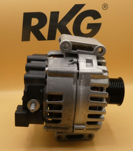 Original Mercedes-Benz Lichtmaschine. V-Klasse W447, Sprinter W907 2