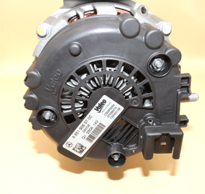 Original Mercedes-Benz Lichtmaschine. V-Klasse W447, Sprinter W907 3