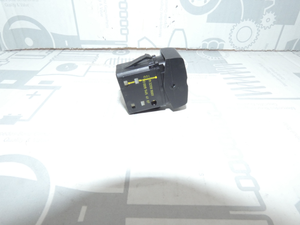 Original Mercedes-Benz Wippschalter Ladebordwand. Sprinter W906 4