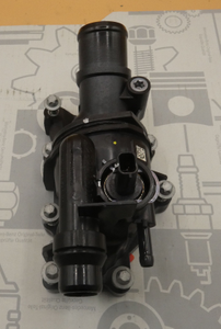 Original Mercedes-Benz Thermostat. OM282914 (CLA 118, A 177, B, GLA, GLB 247) 5